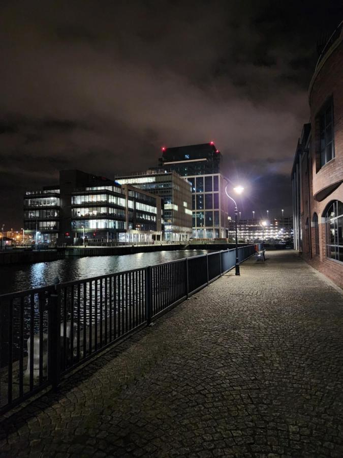 City Views Apartment Belfast Buitenkant foto