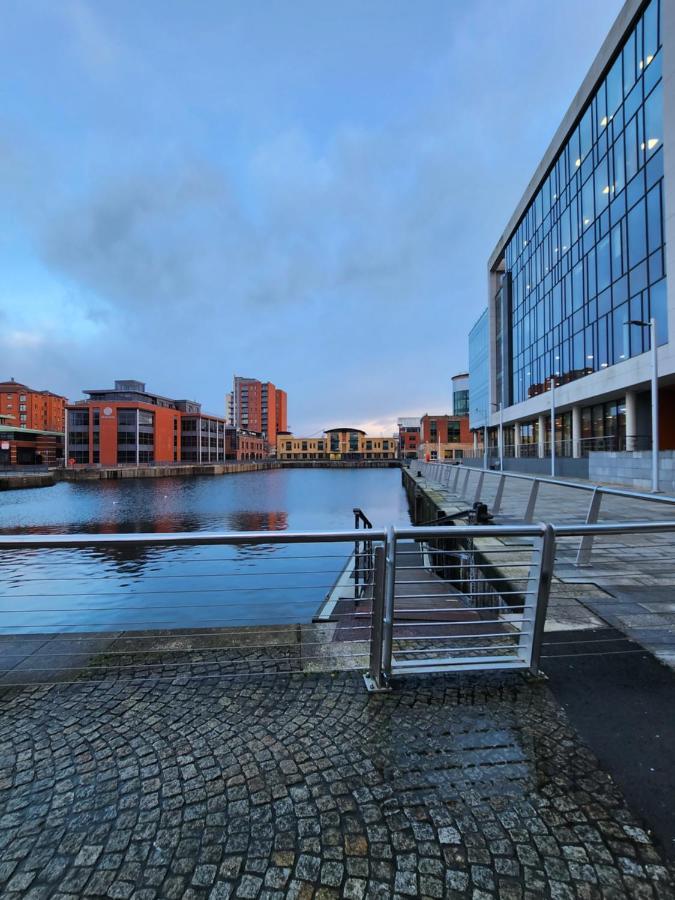 City Views Apartment Belfast Buitenkant foto