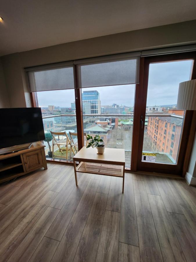 City Views Apartment Belfast Buitenkant foto