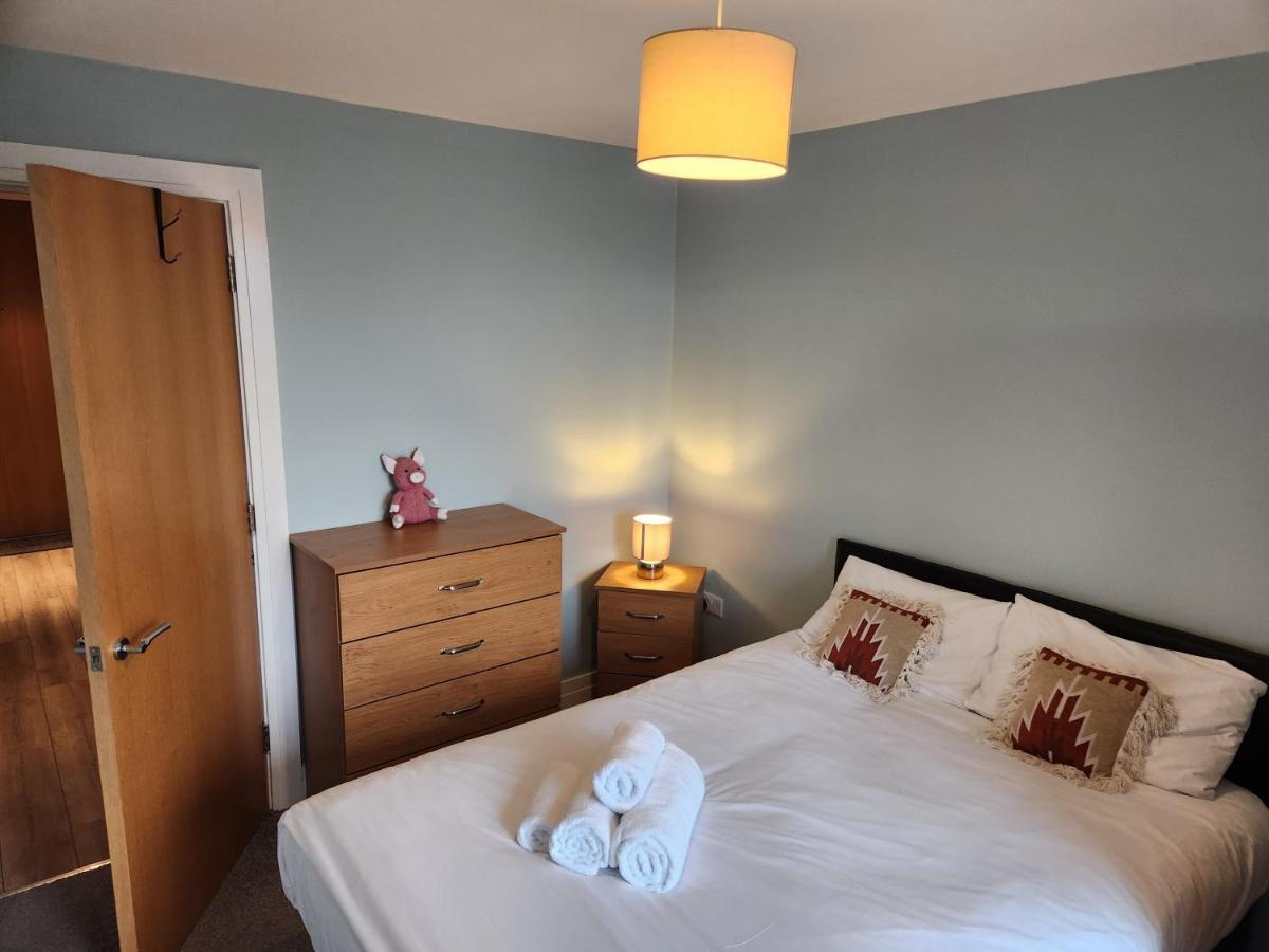 City Views Apartment Belfast Buitenkant foto